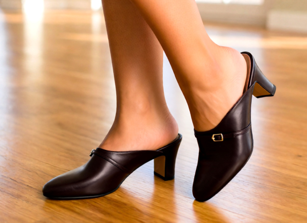 Talbots brown leather mules shoes with small buckle slip on 9.5